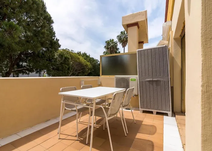 Oleholidays 412 Romana Playa Primera Linea Playa Daire Marbella